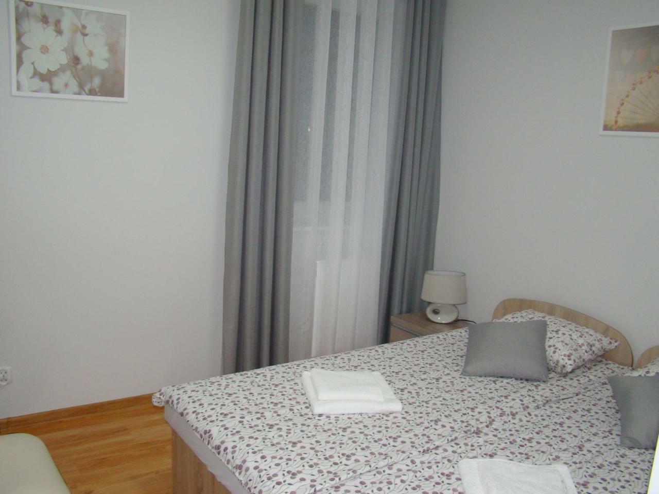 Apartamenty Orle Jelenia Góra Eksteriør bilde